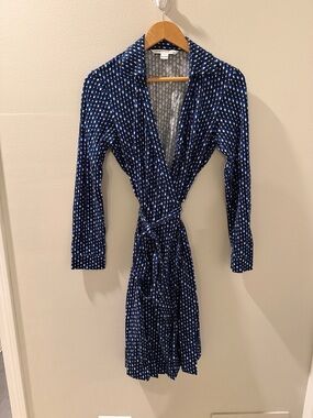 Diane Von Furstenberg Navy and White Long Sleeve Wrap Dress